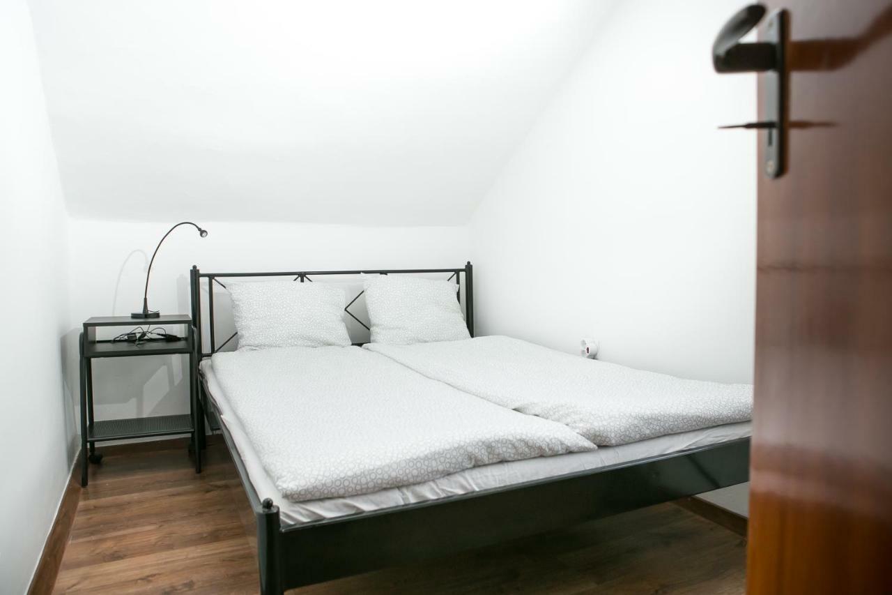 Starlight Apartment Mezőkövesd Exteriér fotografie